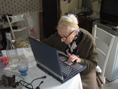 Mia nonna cerca su google